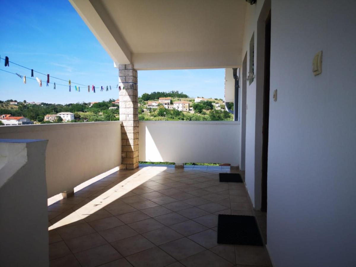 Apartments Mira Lopar Extérieur photo