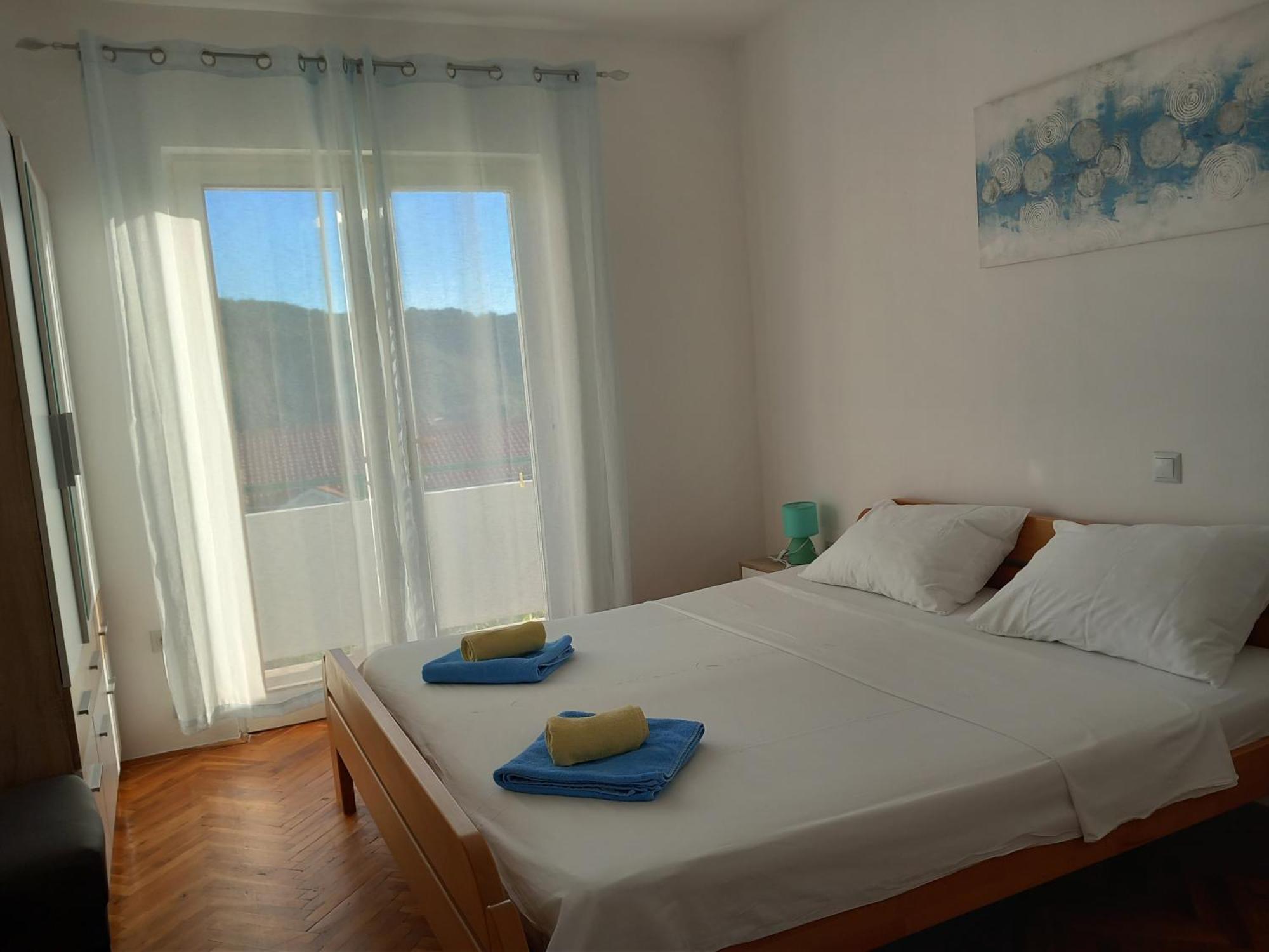 Apartments Mira Lopar Extérieur photo